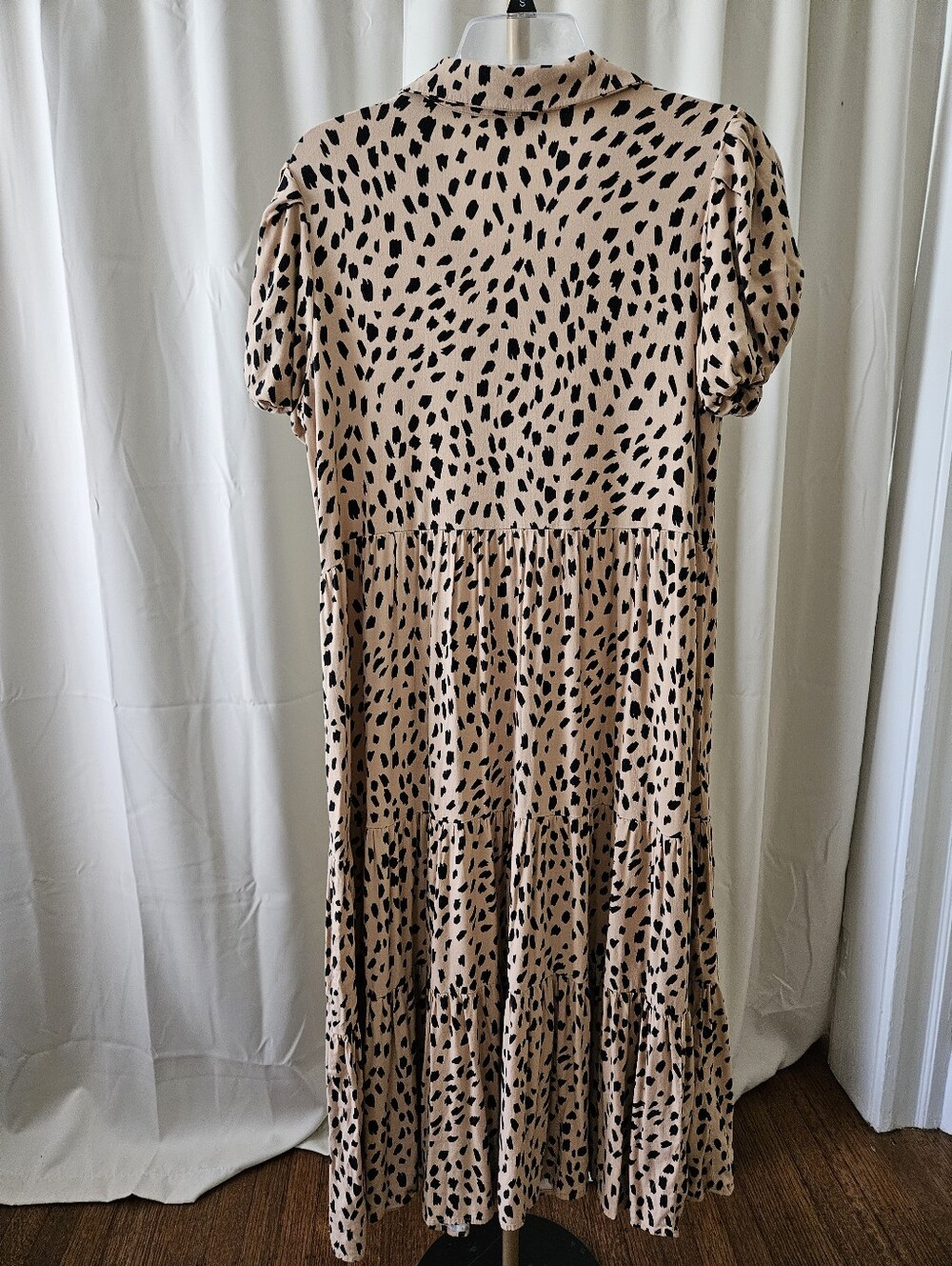 Crown & Ivy Cheetah Spot Empire Waist Tiered Dress Women's Large - Picture 4 of 6
